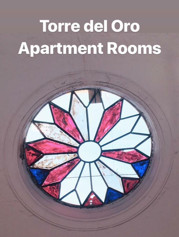 La Maestranza Apartment Rooms Sevilla Exterior foto