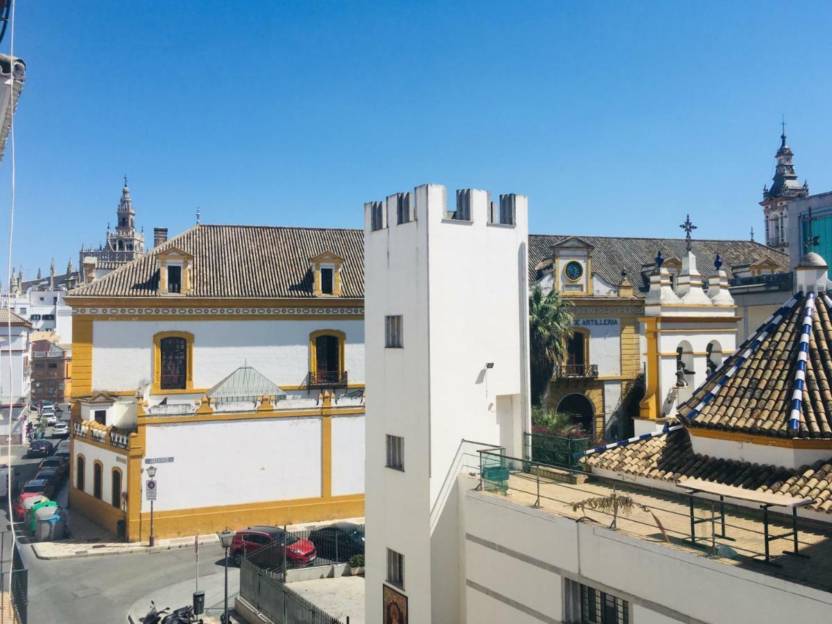 La Maestranza Apartment Rooms Sevilla Exterior foto